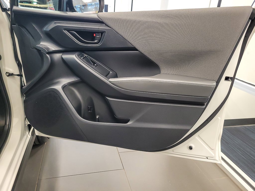 2025 SUBARU CROSSTREK - Image 18