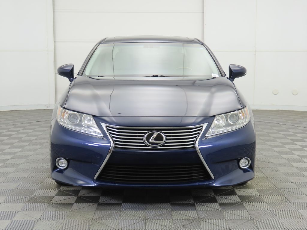 2014 Lexus ES 350 photo 2