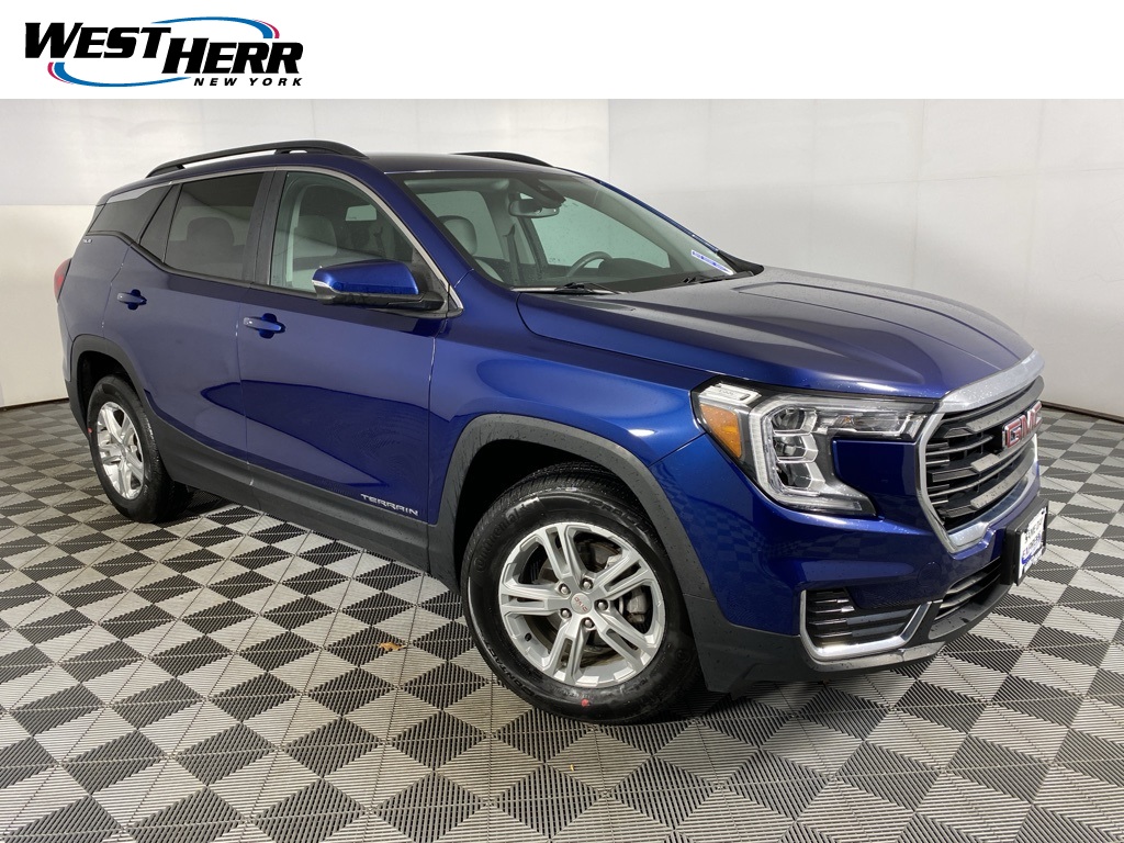 2022 GMC Terrain SLE's photo