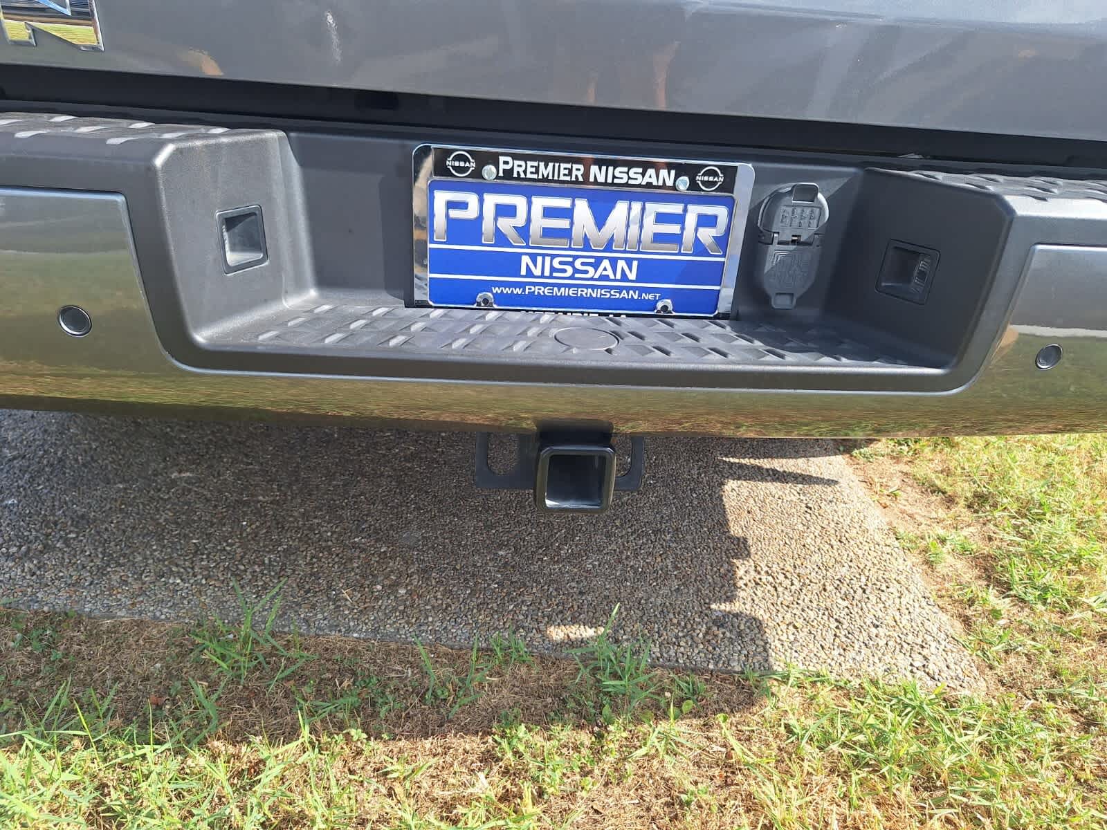 2021 Nissan Titan Platinum Reserve photo 24