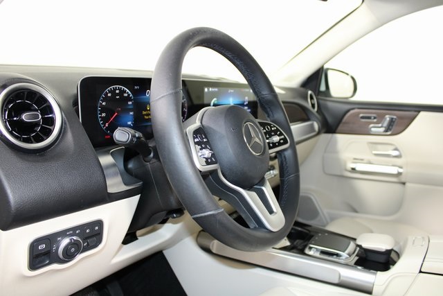 2020 Mercedes Benz GLB 250 photo 4