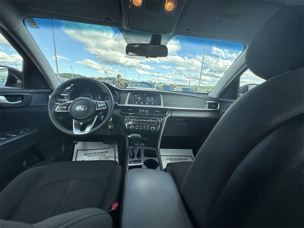 2019 Kia Optima LX photo 10
