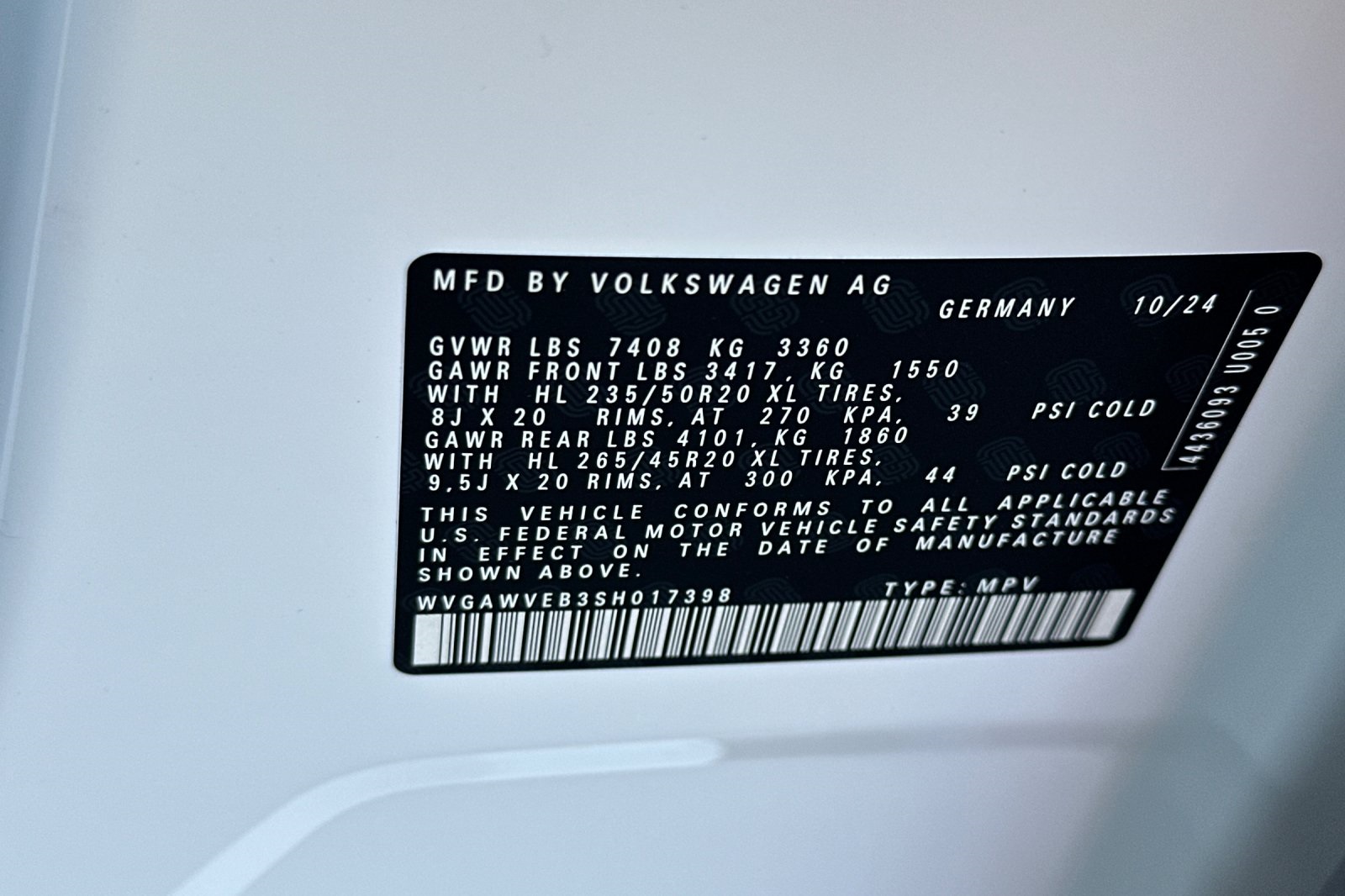 2025 Volkswagen ID. Buzz Pro S photo 23