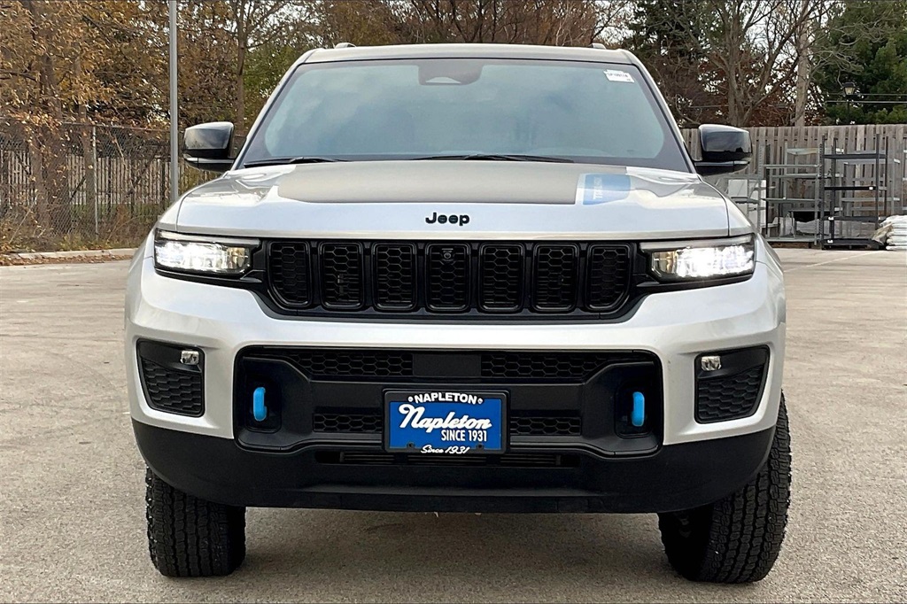 2024 Jeep Grand Cherokee Trailhawk 4xe photo 2