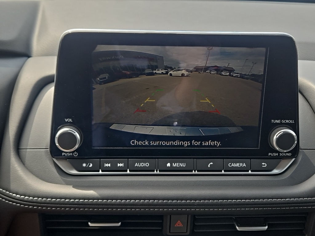 2026 Nissan Rogue SV photo 20