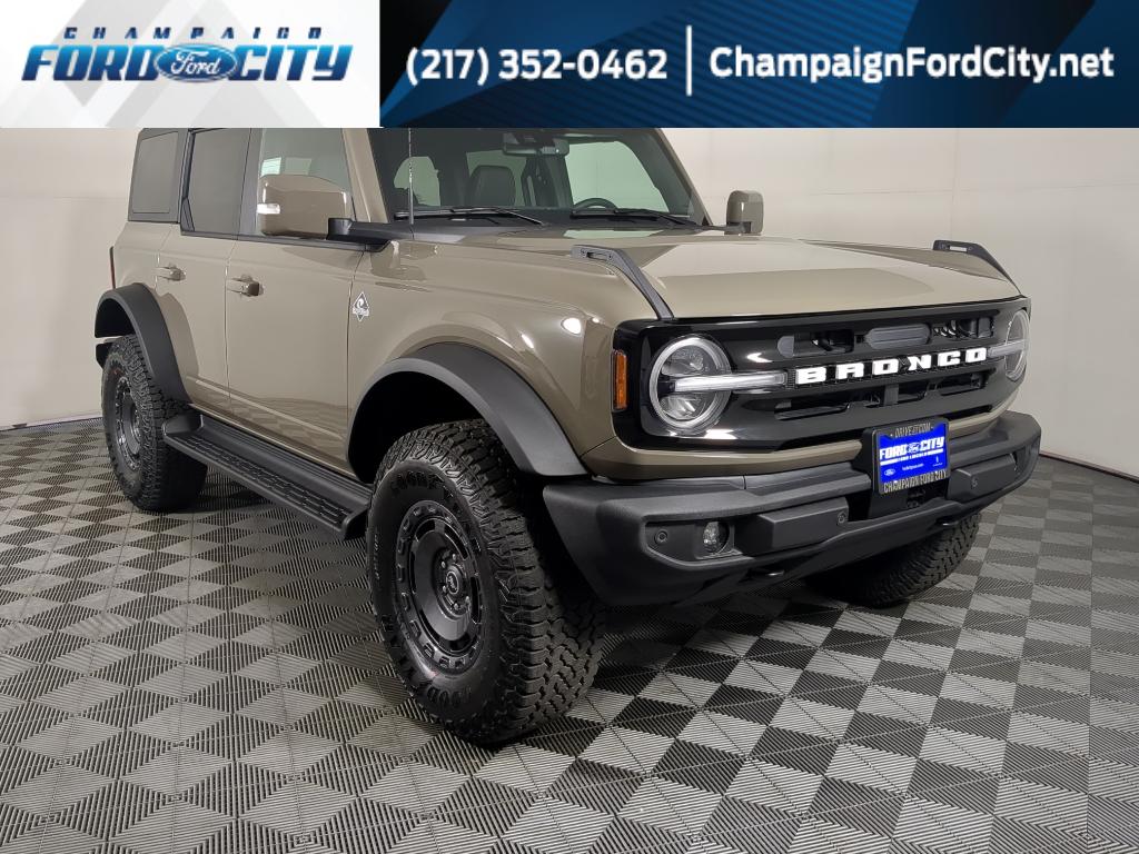 2025 Ford Bronco 4-Door Outer Banks's photo