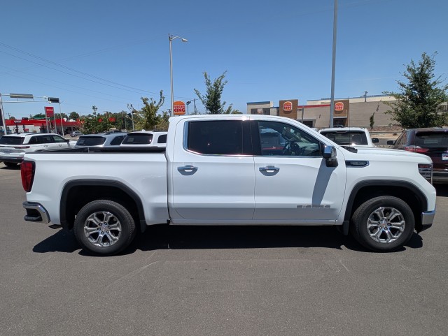2024 Gmc Sierra 1500 SLT photo 4
