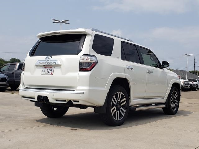 2023 Toyota 4Runner Limited photo 9