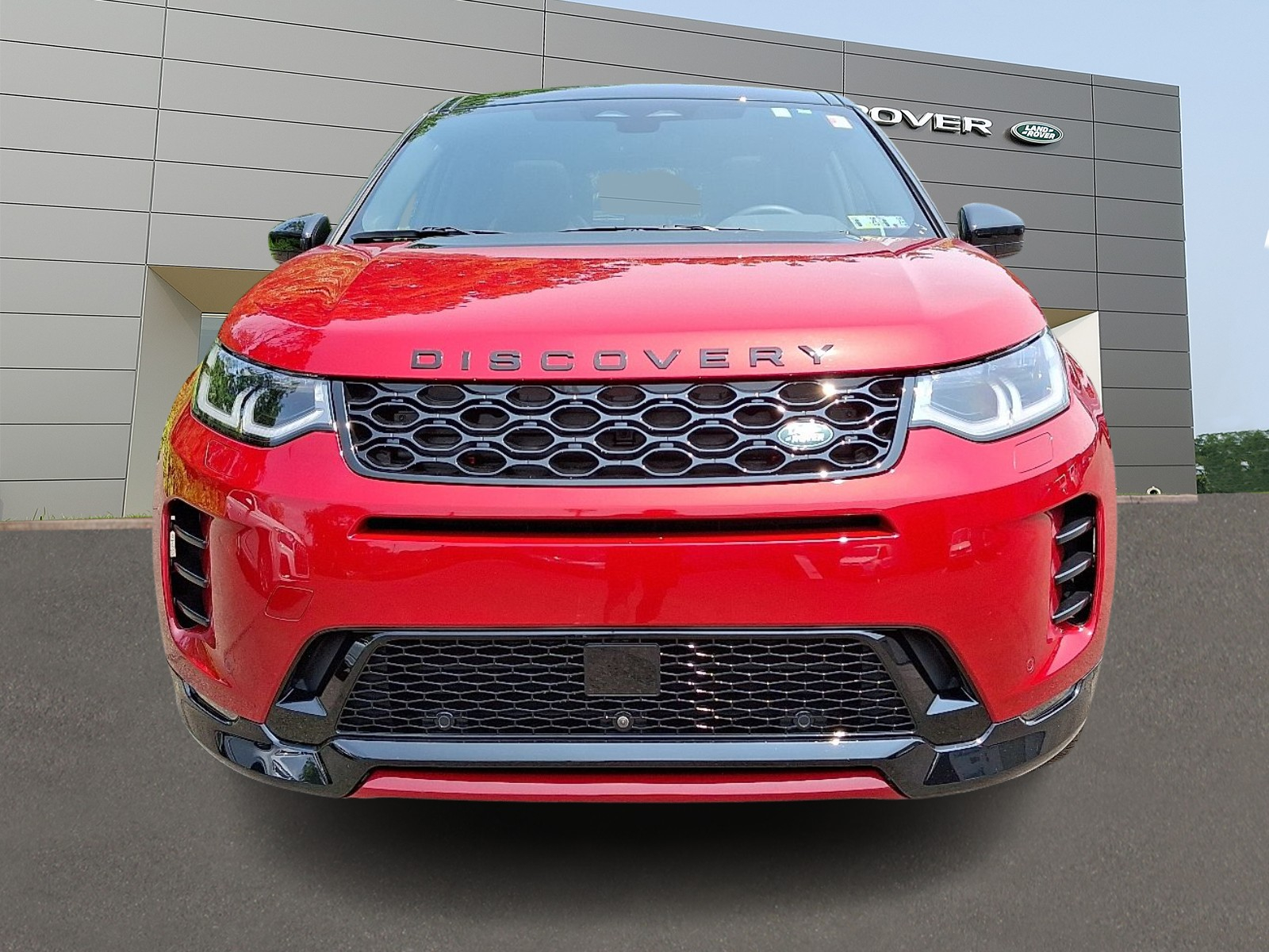 2025 Land Rover Discovery Sport Dynamic SE photo 5