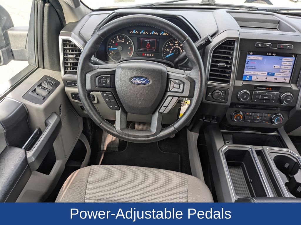 2018 Ford F-150 XLT photo 17