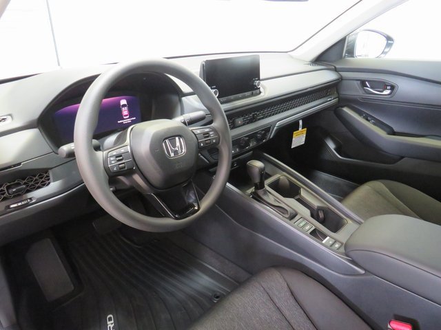 2025 Honda Accord LX photo 3