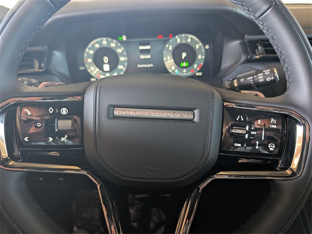 2026 Land Rover Range Rover Velar SE photo 8