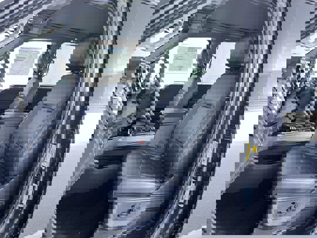 2026 Ford F-250 Lariat photo 13