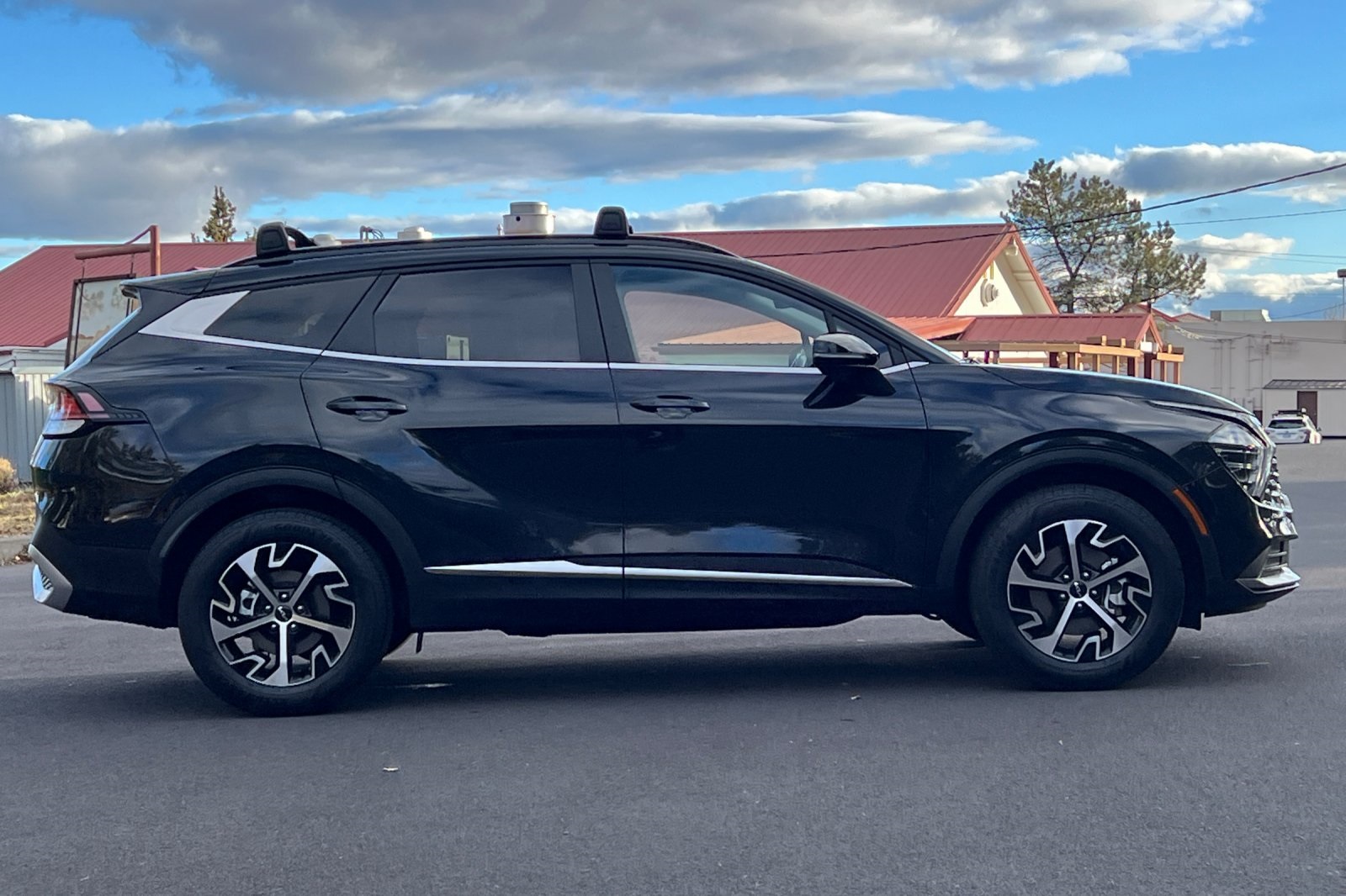 2024 Kia Sportage Hybrid EX photo 3