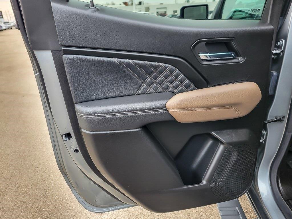 2024 GMC CANYON - Image 19