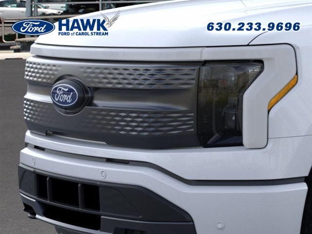 2025 Ford F-150 Lightning photo 17
