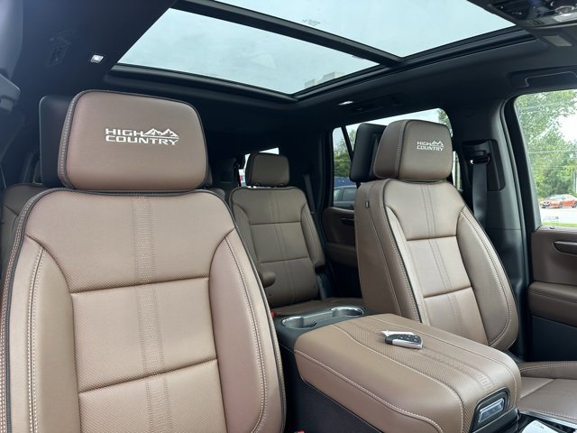2026 Chevrolet Tahoe High Country photo 7