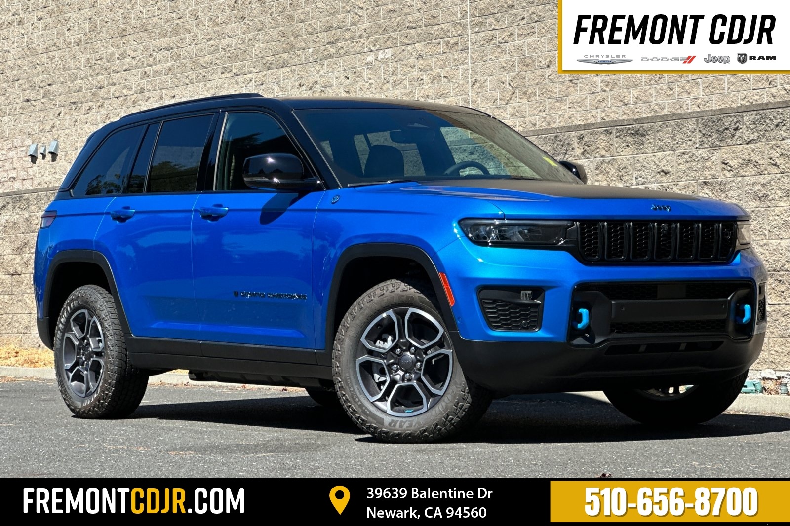 New 2023 Jeep Grand Cherokee 4xe Trailhawk 4xe 4D Sport Utility in