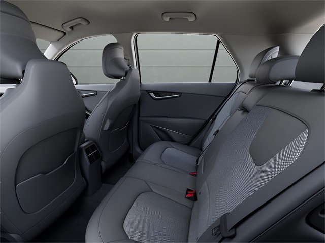 2025 Kia Niro EX photo 12