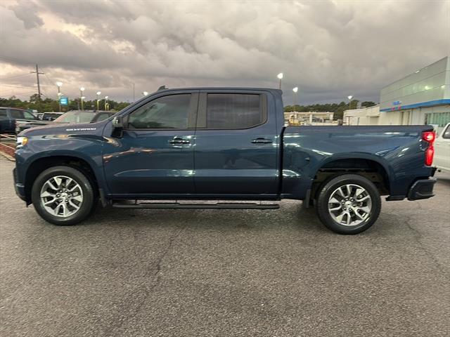 2021 Chevrolet Silverado 1500 RST photo 4