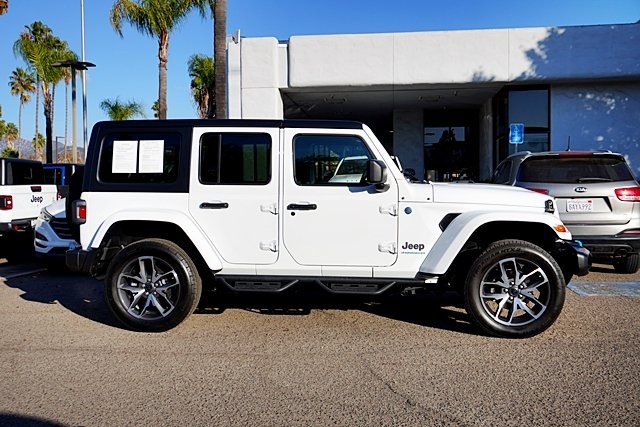 Used 2024 White Jeep Sport S 4xe image 6