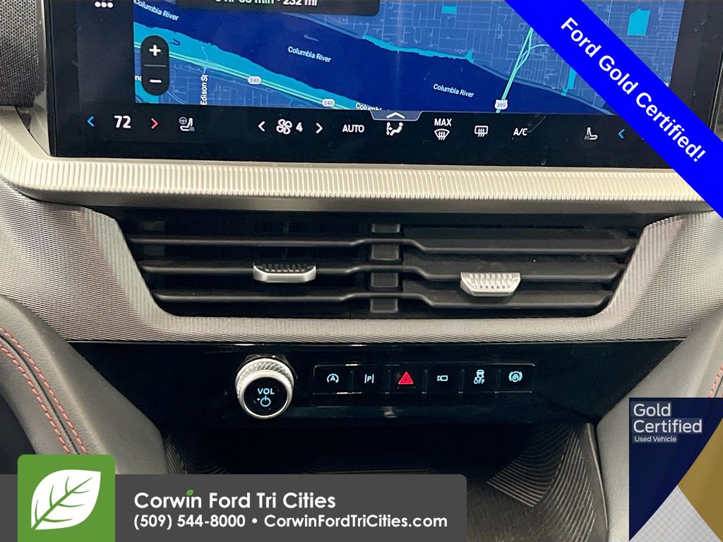 2025 Ford Explorer ST-Line photo 2