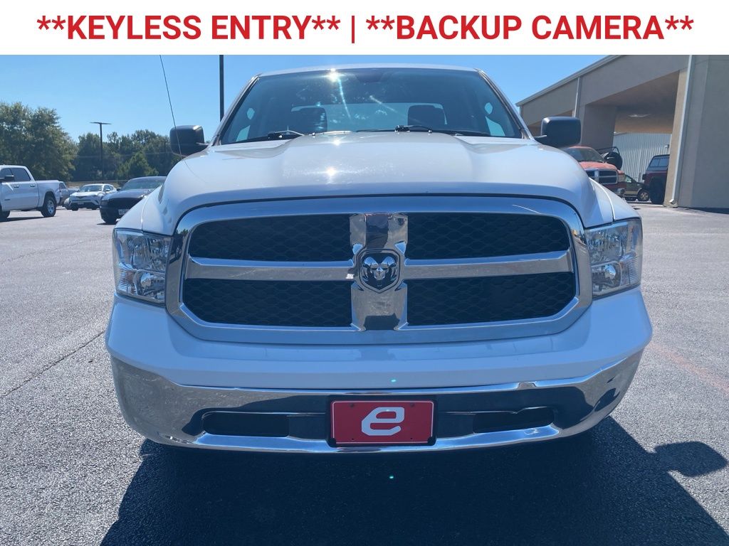 2019 Ram 1500 Classic Tradesman photo 2