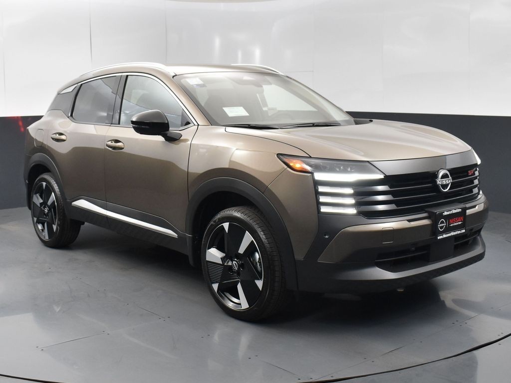 2026 Nissan KICKS SR's photo