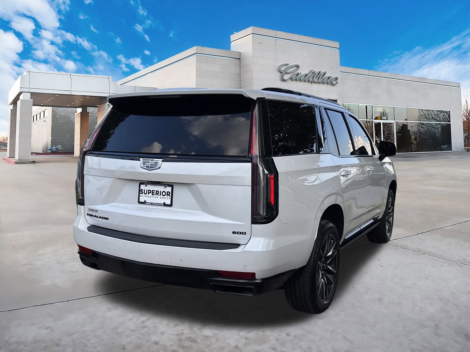 2021 Cadillac Escalade Sport photo 2