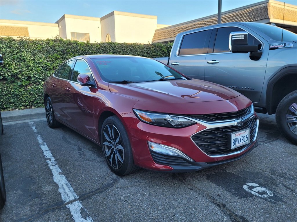 2020 Chevrolet Malibu RS photo 2