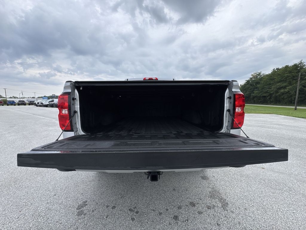 2018 Chevrolet Silverado 1500 LT photo 20