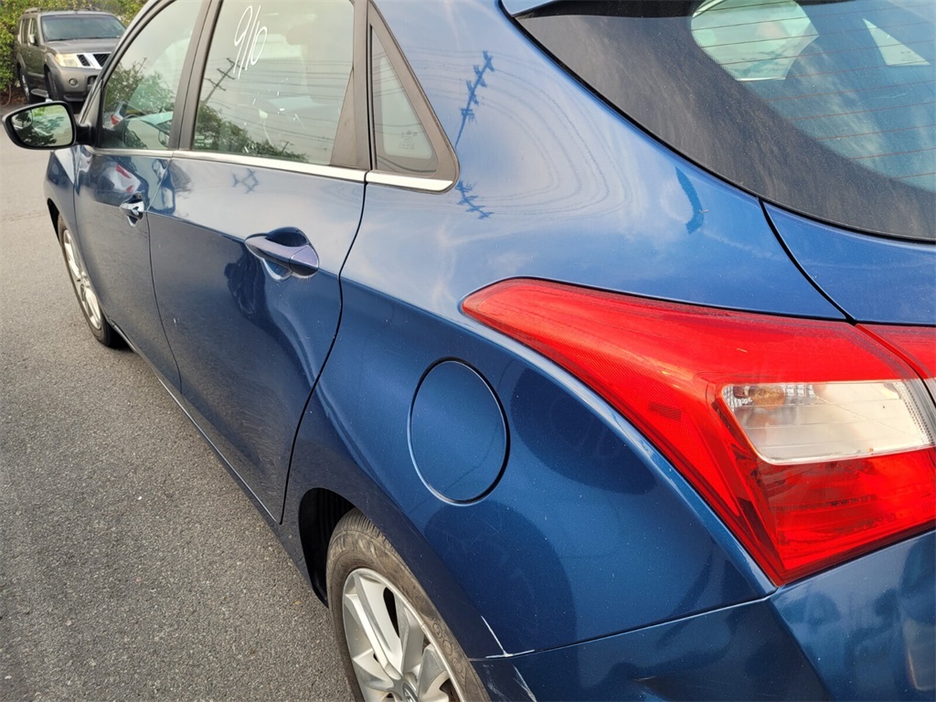 2015 Hyundai Elantra GT Base photo 3