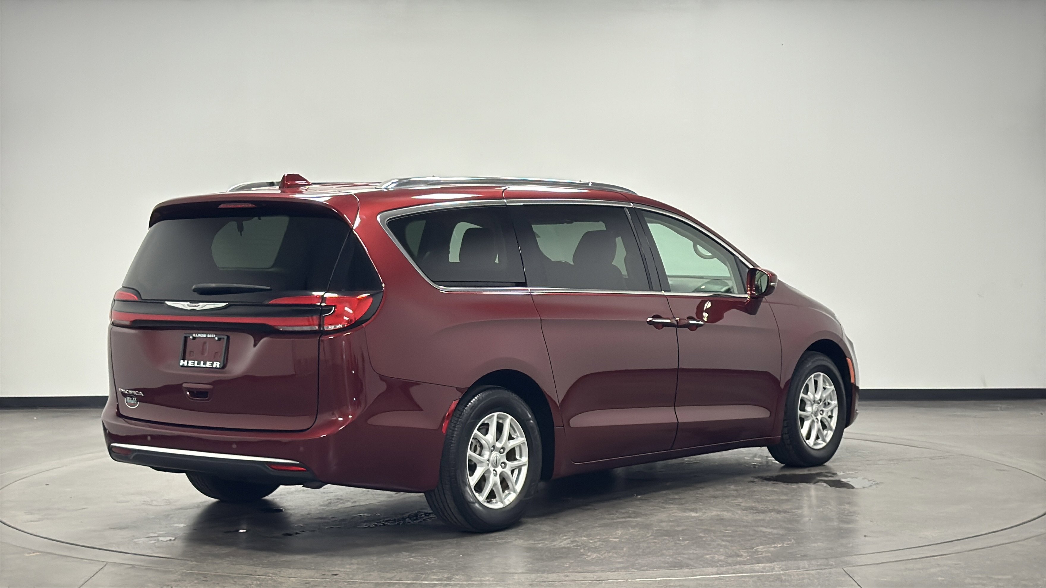 2021 Chrysler Pacifica Touring L photo 7