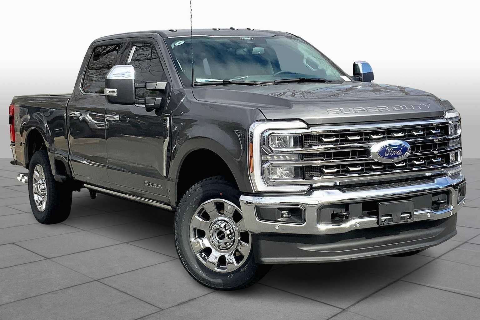 2025 Ford F-250 Lariat photo 2