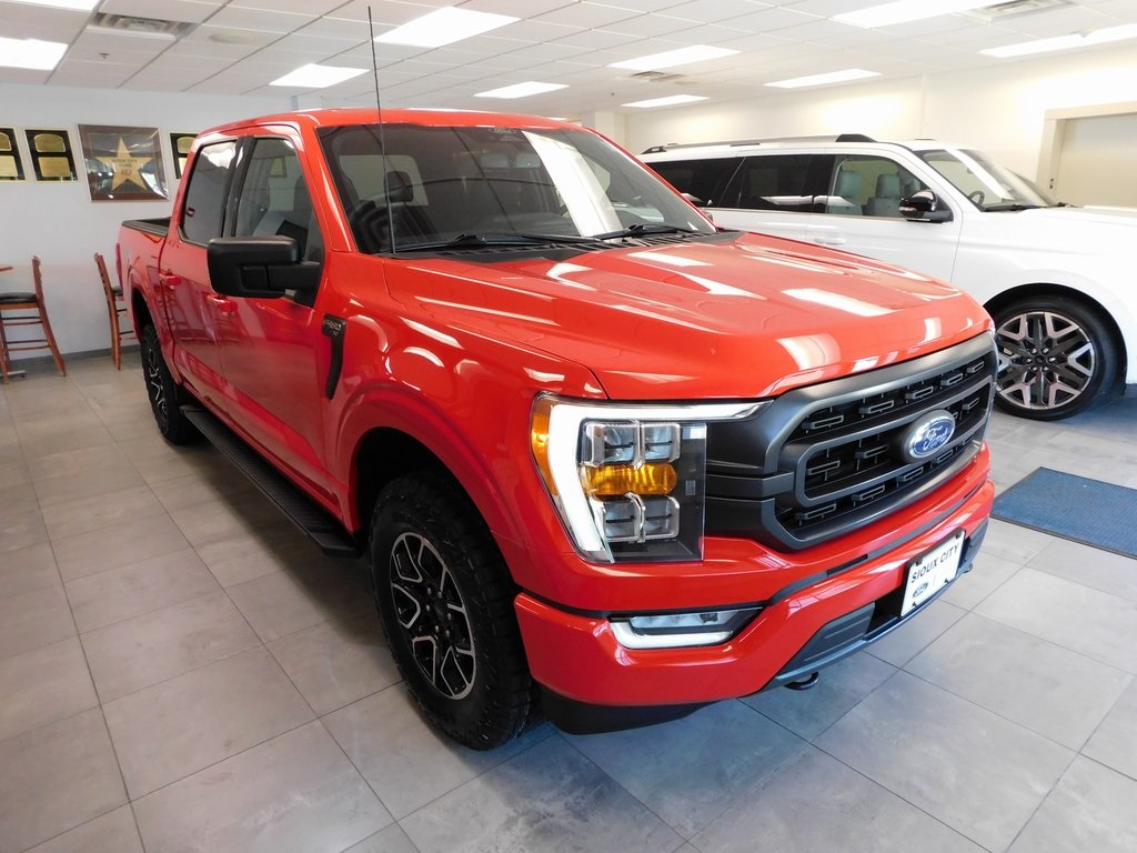 2022 Ford F-150 XLT photo 4