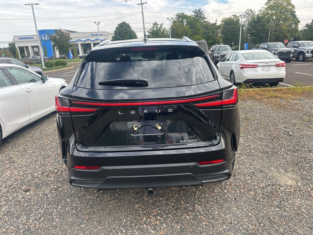 2022 Lexus NX 350 photo 4