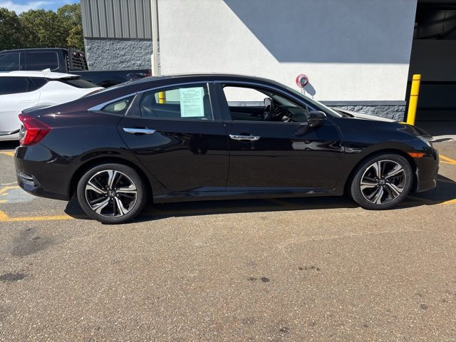 2016 Honda Civic Touring photo 4