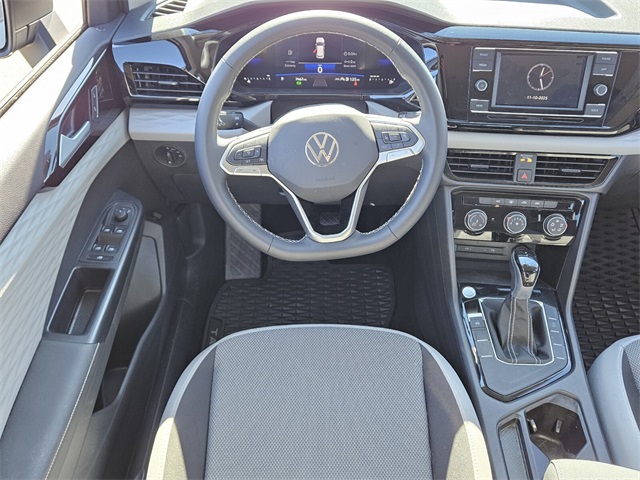 2024 Volkswagen Taos S photo 4