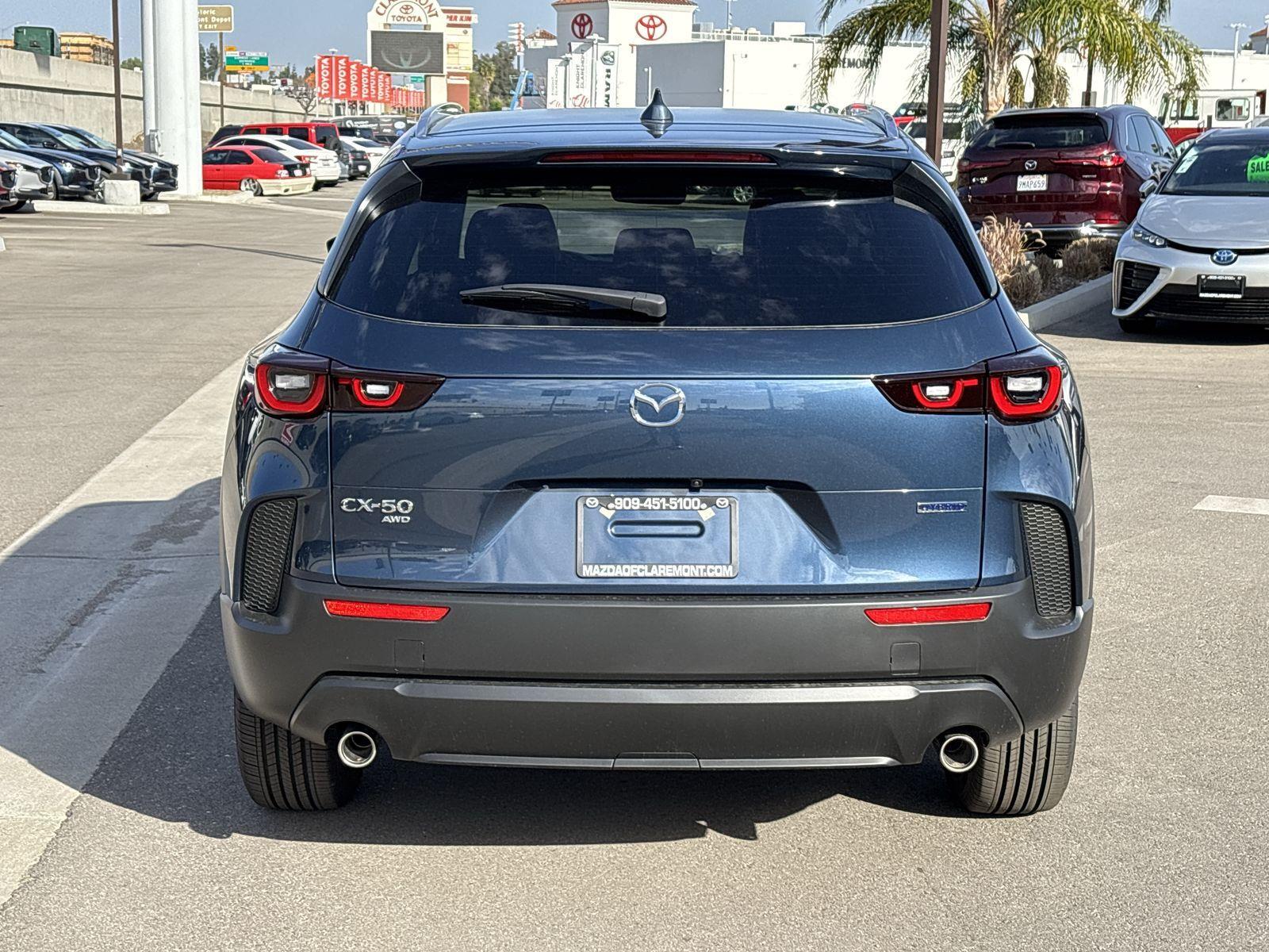 2025 Mazda CX-50 Premium Plus photo 4