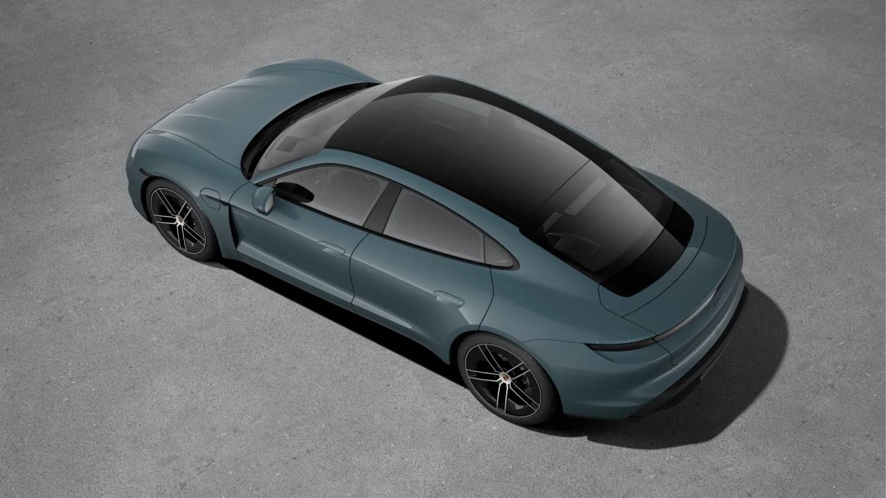 2026 Porsche Taycan 4 photo 4