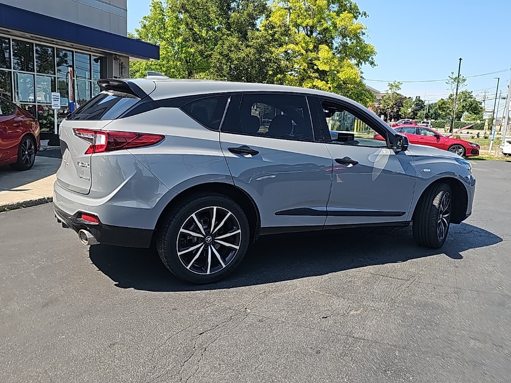 2025 Acura RDX A-Spec Advance photo 2