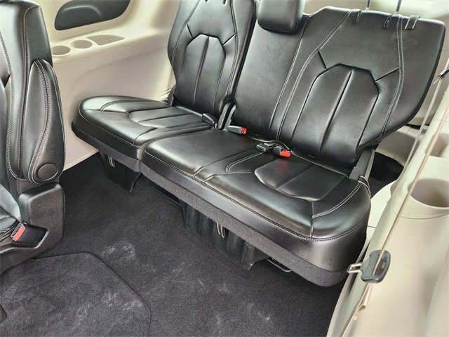 2024 Chrysler Pacifica Touring L photo 21