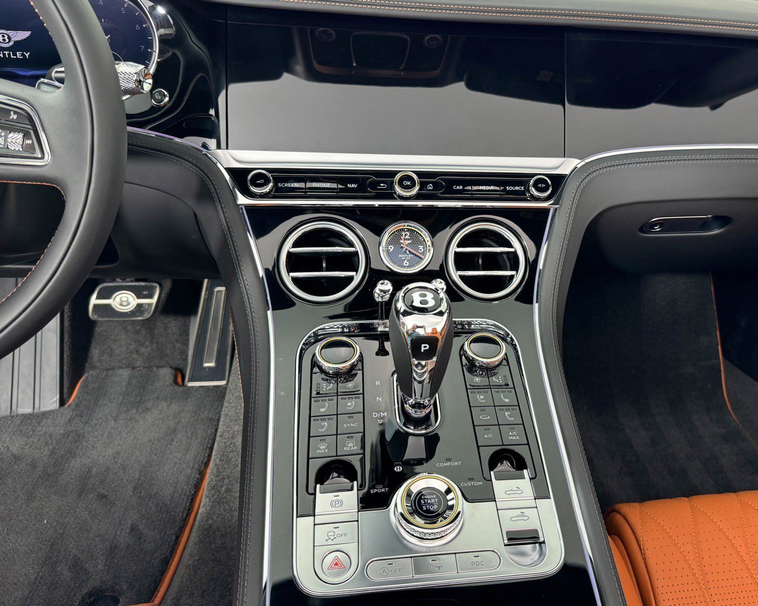 2024 Bentley Continental GT Azure photo 25