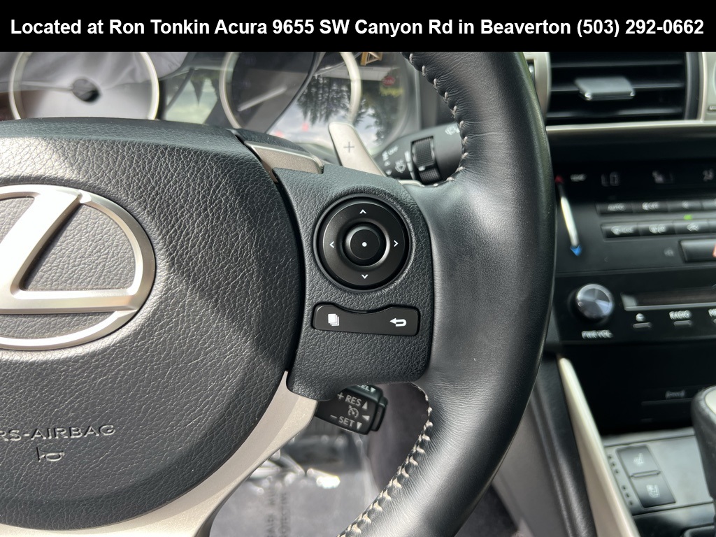 2014 Lexus IS 250 photo 16