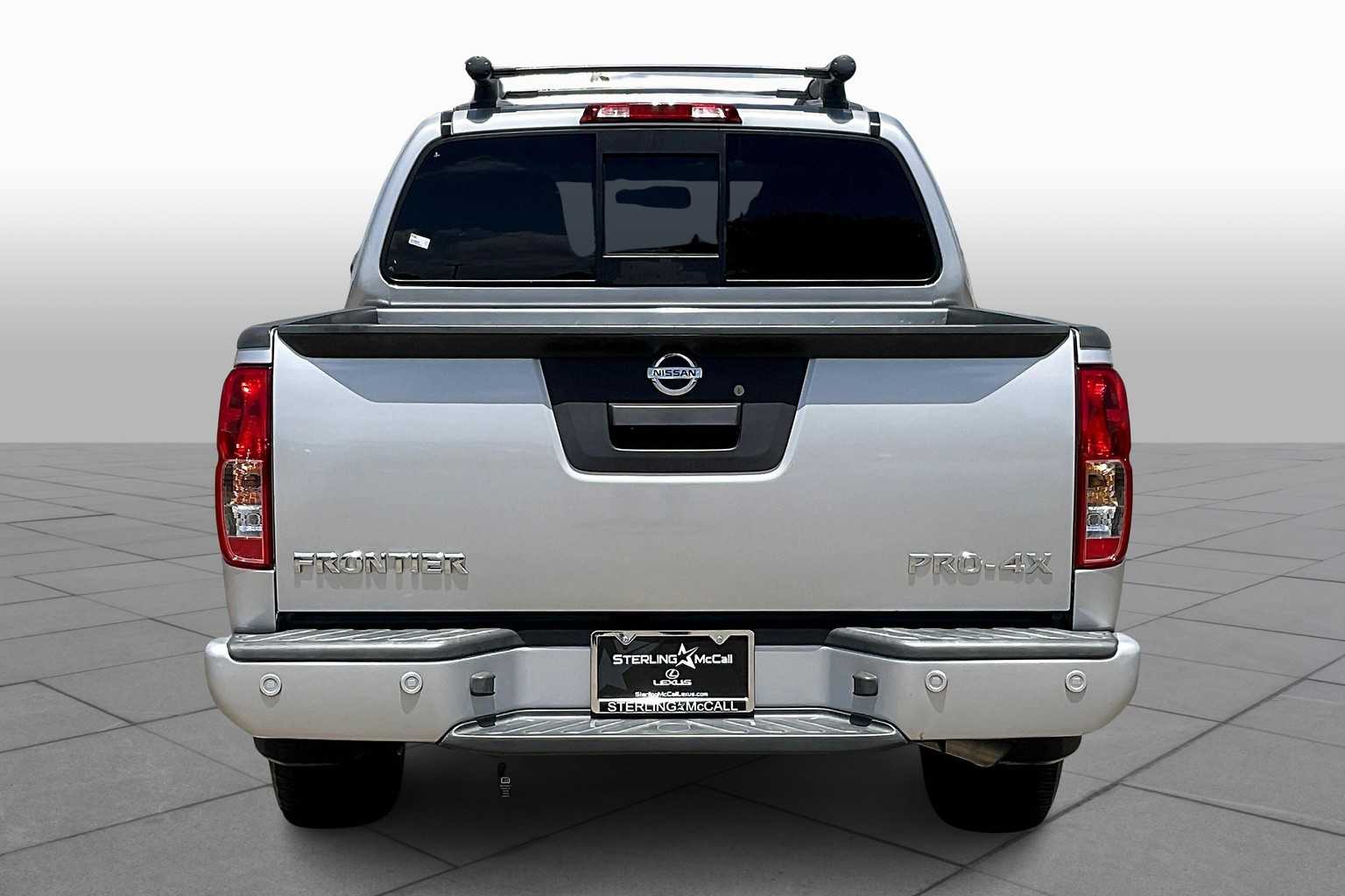 2021 Nissan Frontier PRO-4X photo 9