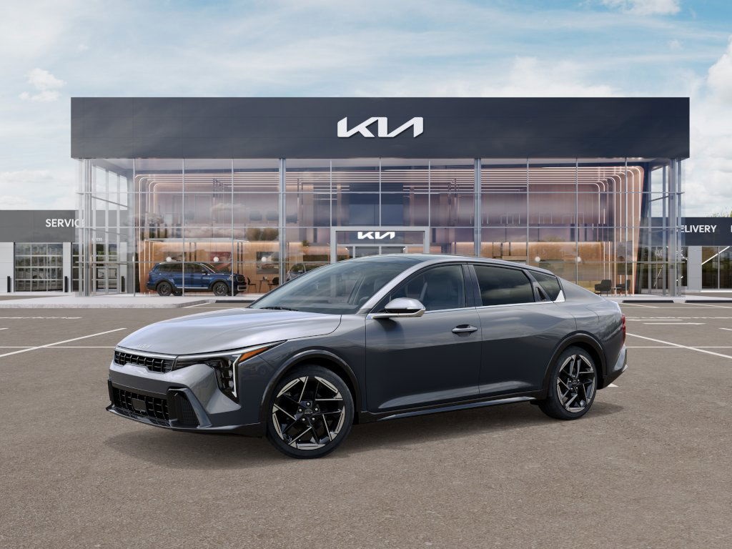2025 Kia K4 GT-Line photo 5