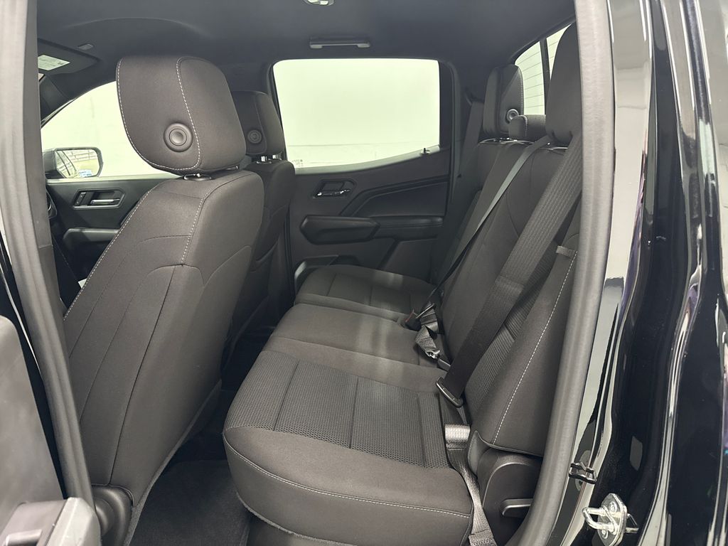 2023 Chevrolet Colorado LT photo 25