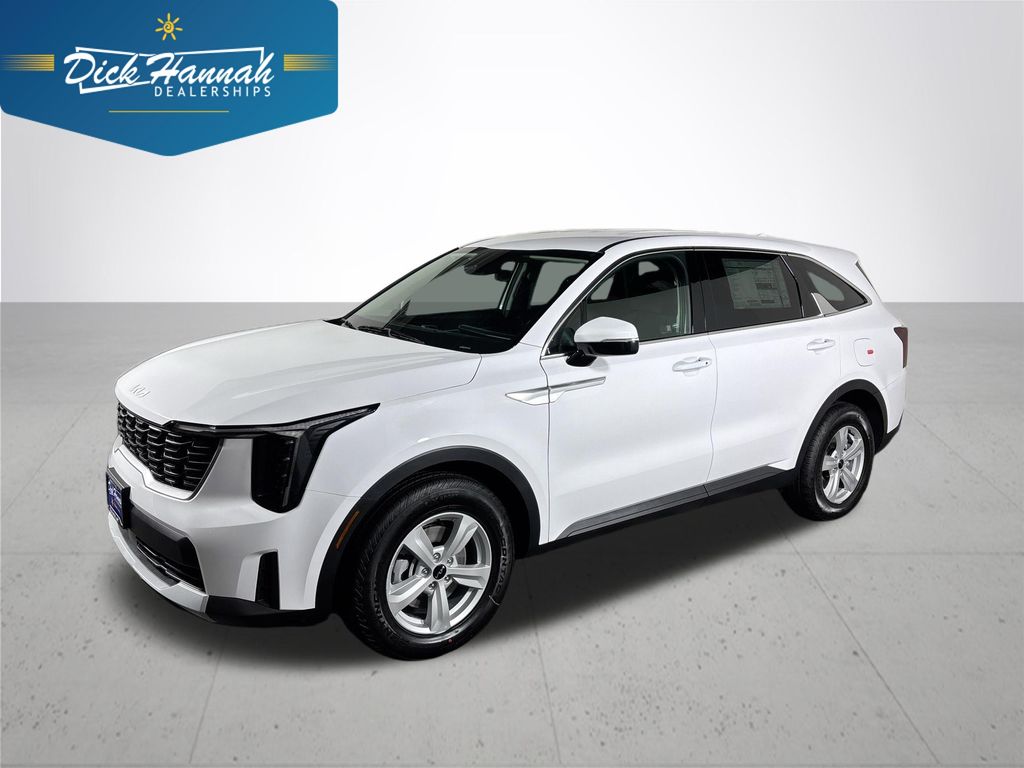 2026 Kia Sorento LX's photo