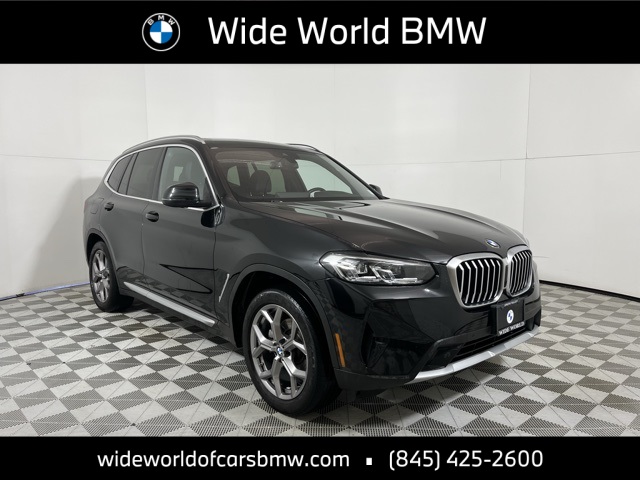 2023 BMW X3 30i's photo