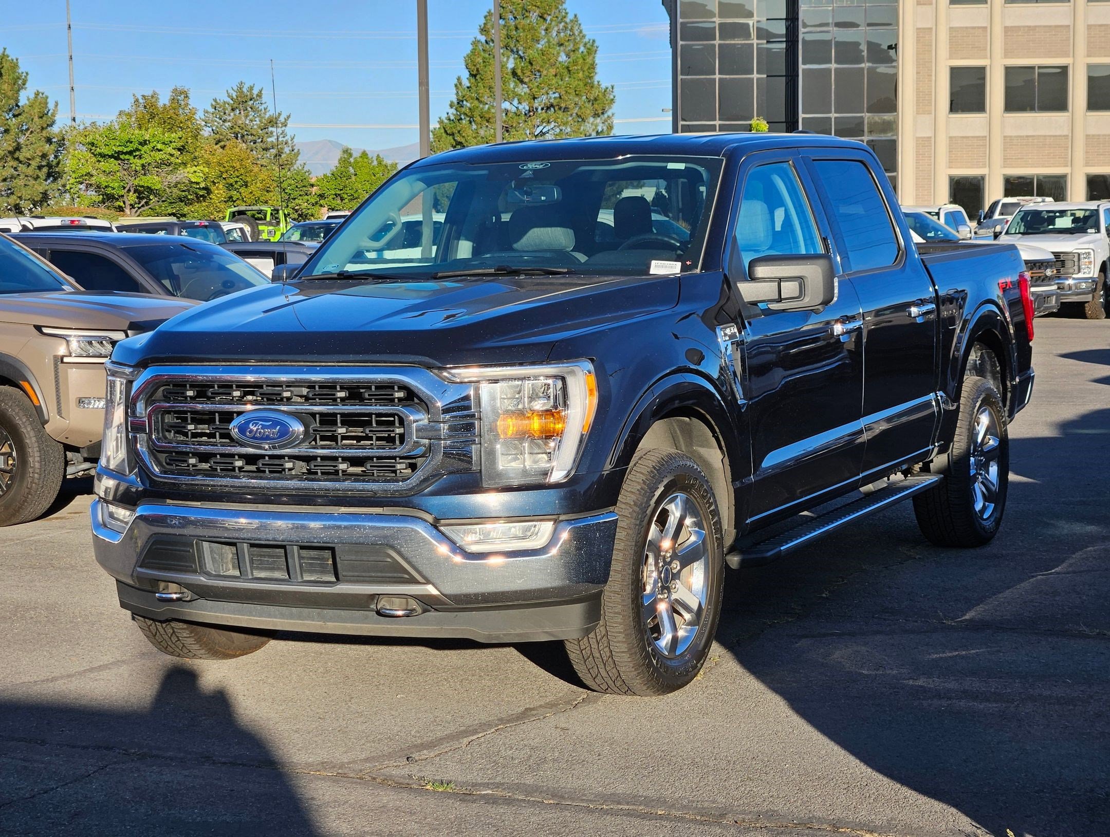 2021 Ford F-150 XLT photo 7